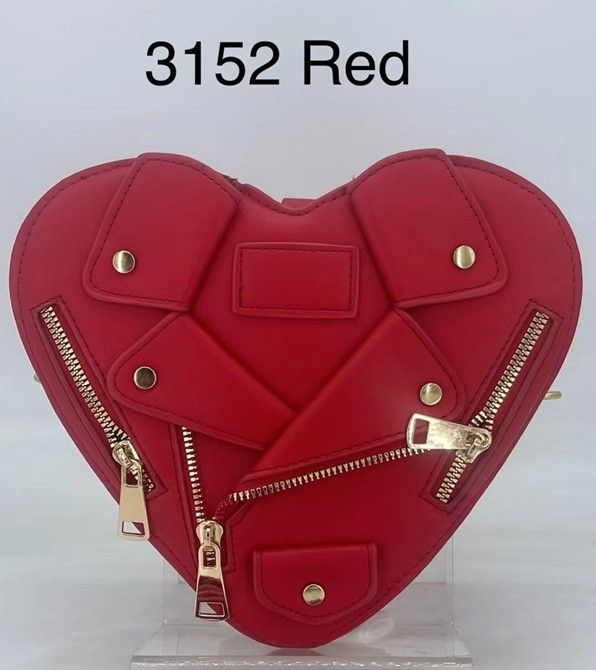 3152 RD  HEART SHAPE CROSS BODY BAG