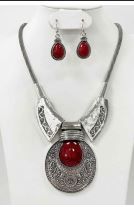 YNE4101 RD NECKLACE SET