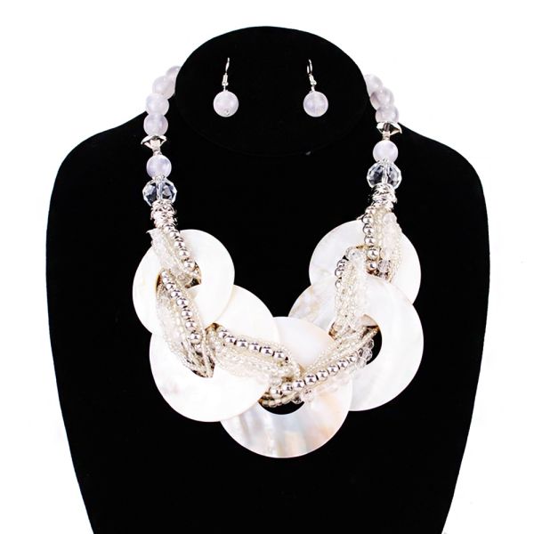 AK541 WT SHELL NECKLACE SET