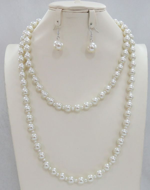 AK633 CRM PEARL SETS NECKLACE