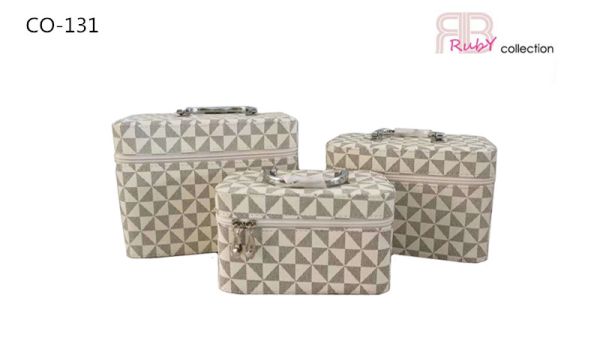 CO-131 TP 3PC COSMETIC CASE